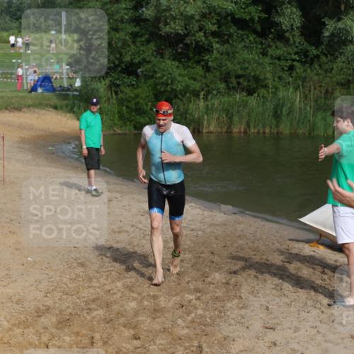 21.06.2026 - 29. Vierlanden-Triathlon Andreas Tolksdorf http://msf.ph/oto/9854945 21.06.2026 08:50:17 Schwimmen 25, 115, 156 meine-sportfotos.de