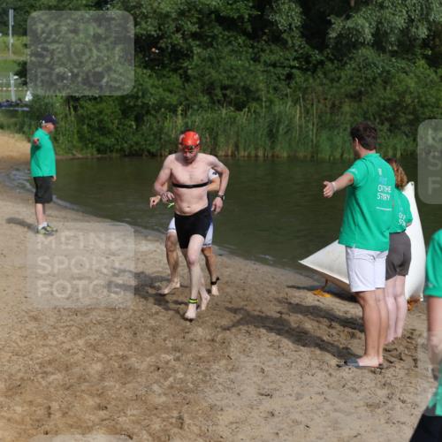 21.06.2026 - 29. Vierlanden-Triathlon Andreas Tolksdorf http://msf.ph/oto/9854975 21.06.2026 08:50:25 Schwimmen 25, 101, 156 meine-sportfotos.de
