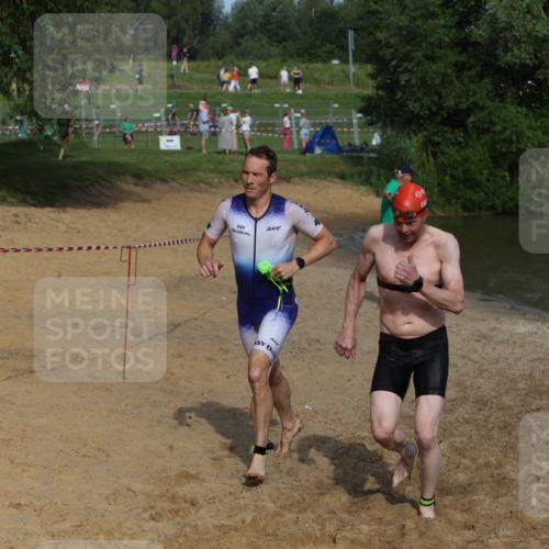 21.06.2026 - 29. Vierlanden-Triathlon Andreas Tolksdorf http://msf.ph/oto/9855016 21.06.2026 08:50:26 Schwimmen 25, 101, 156 meine-sportfotos.de