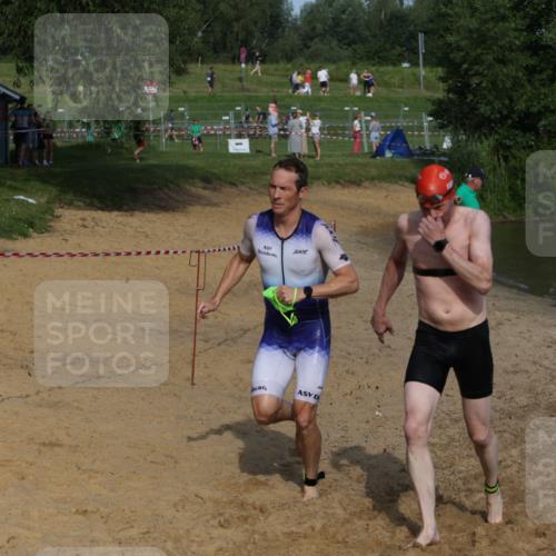 21.06.2026 - 29. Vierlanden-Triathlon Andreas Tolksdorf http://msf.ph/oto/9855023 21.06.2026 08:50:27 Schwimmen 25, 101, 156 meine-sportfotos.de