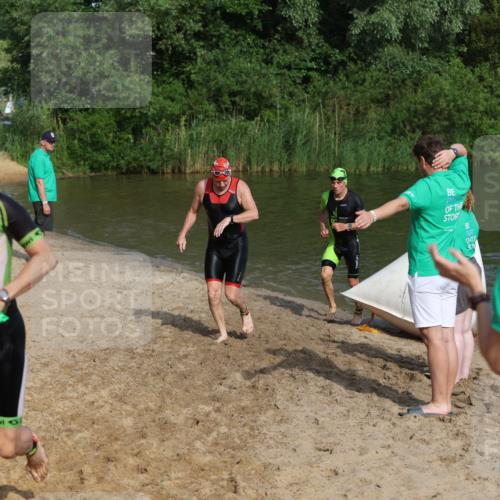 21.06.2026 - 29. Vierlanden-Triathlon Andreas Tolksdorf http://msf.ph/oto/9855105 21.06.2026 08:50:46 Schwimmen 100, 163, 179, 1353 meine-sportfotos.de
