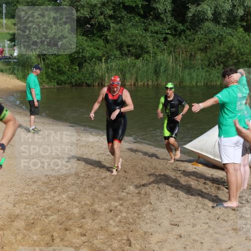 21.06.2026 - 29. Vierlanden-Triathlon Andreas Tolksdorf http://msf.ph/oto/9855113 21.06.2026 08:50:47 Schwimmen 100, 163, 179, 1353 meine-sportfotos.de