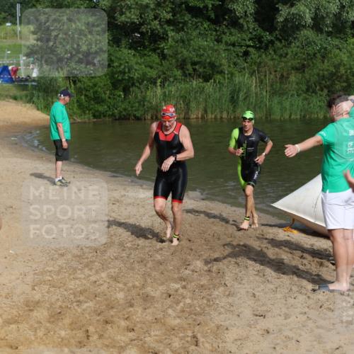 21.06.2026 - 29. Vierlanden-Triathlon Andreas Tolksdorf http://msf.ph/oto/9855115 21.06.2026 08:50:47 Schwimmen 100, 163, 179, 1353 meine-sportfotos.de