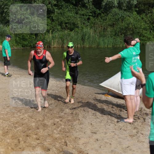 21.06.2026 - 29. Vierlanden-Triathlon Andreas Tolksdorf http://msf.ph/oto/9855120 21.06.2026 08:50:48 Schwimmen 100, 163, 179, 1353 meine-sportfotos.de