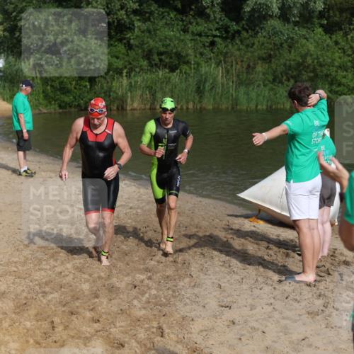 21.06.2026 - 29. Vierlanden-Triathlon Andreas Tolksdorf http://msf.ph/oto/9855136 21.06.2026 08:50:48 Schwimmen 100, 163, 179, 1353 meine-sportfotos.de