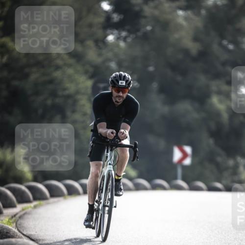 21.06.2026 - 29. Vierlanden-Triathlon H.Heesch http://msf.ph/oto/9855242 21.06.2026 08:51:53 Radfahren 67 meine-sportfotos.de