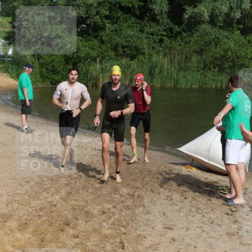 21.06.2026 - 29. Vierlanden-Triathlon Andreas Tolksdorf http://msf.ph/oto/9855250 21.06.2026 08:51:28 Schwimmen 81, 157, 161, 204 meine-sportfotos.de