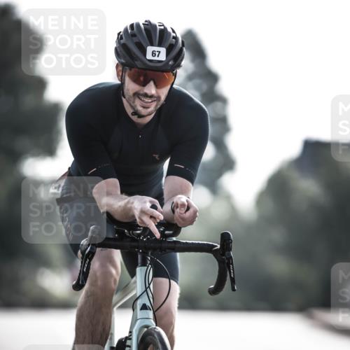 21.06.2026 - 29. Vierlanden-Triathlon H.Heesch http://msf.ph/oto/9855269 21.06.2026 08:51:54 Radfahren 67 meine-sportfotos.de
