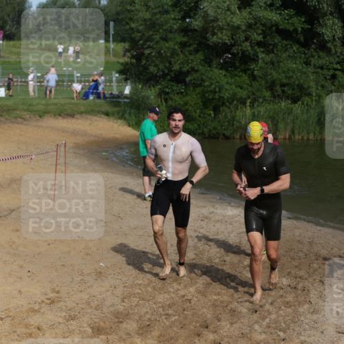 21.06.2026 - 29. Vierlanden-Triathlon Andreas Tolksdorf http://msf.ph/oto/9855270 21.06.2026 08:51:29 Schwimmen 81, 157, 161, 204 meine-sportfotos.de