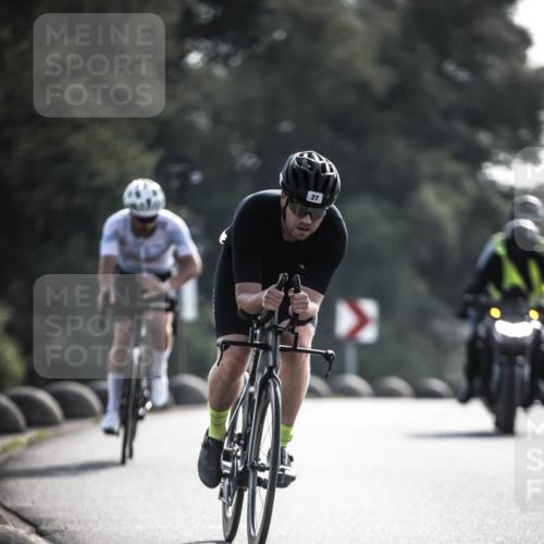 21.06.2026 - 29. Vierlanden-Triathlon H.Heesch http://msf.ph/oto/9855299 21.06.2026 08:52:10 Radfahren 27, 38, 42 meine-sportfotos.de