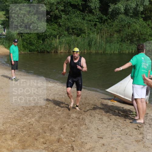 21.06.2026 - 29. Vierlanden-Triathlon Andreas Tolksdorf http://msf.ph/oto/9855310 21.06.2026 08:51:32 Schwimmen 81, 157, 161, 204 meine-sportfotos.de