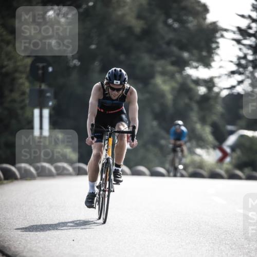 21.06.2026 - 29. Vierlanden-Triathlon H.Heesch http://msf.ph/oto/9855365 21.06.2026 08:52:25 Radfahren 56, 108 meine-sportfotos.de