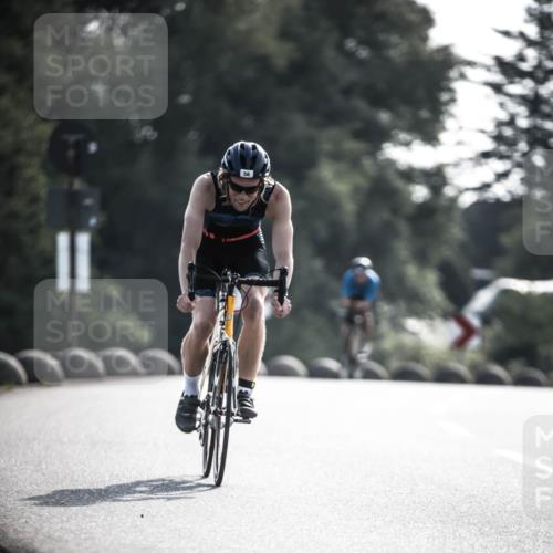 21.06.2026 - 29. Vierlanden-Triathlon H.Heesch http://msf.ph/oto/9855367 21.06.2026 08:52:25 Radfahren 56, 108 meine-sportfotos.de