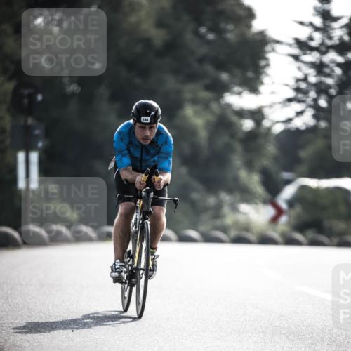 21.06.2026 - 29. Vierlanden-Triathlon H.Heesch http://msf.ph/oto/9855390 21.06.2026 08:52:29 Radfahren 56, 108 meine-sportfotos.de