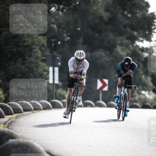 21.06.2026 - 29. Vierlanden-Triathlon H.Heesch http://msf.ph/oto/9855413 21.06.2026 08:52:41 Radfahren 154, 184 meine-sportfotos.de