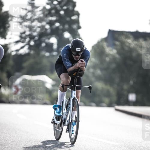 21.06.2026 - 29. Vierlanden-Triathlon H.Heesch http://msf.ph/oto/9855427 21.06.2026 08:52:43 Radfahren 154, 184 meine-sportfotos.de