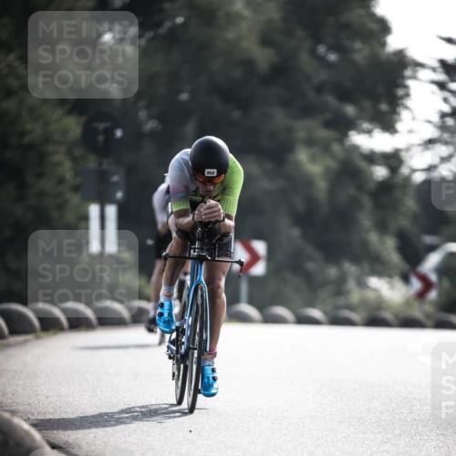21.06.2026 - 29. Vierlanden-Triathlon H.Heesch http://msf.ph/oto/9855437 21.06.2026 08:53:11 Radfahren 202, 1355 meine-sportfotos.de