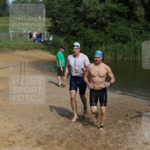 21.06.2026 - 29. Vierlanden-Triathlon Andreas Tolksdorf http://msf.ph/oto/9855441 21.06.2026 08:52:13 Schwimmen 5, 33, 58, 171, 181 meine-sportfotos.de