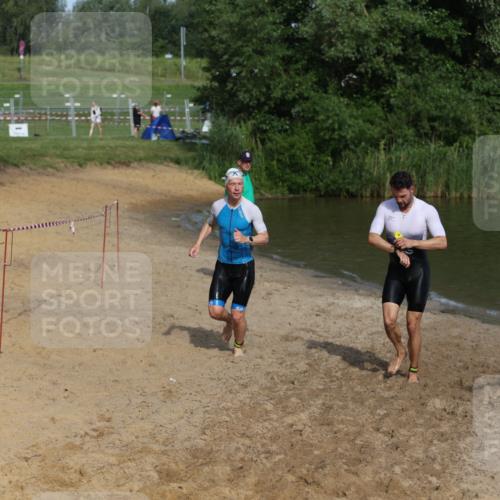 21.06.2026 - 29. Vierlanden-Triathlon Andreas Tolksdorf http://msf.ph/oto/9855462 21.06.2026 08:52:22 Schwimmen 33, 181 meine-sportfotos.de