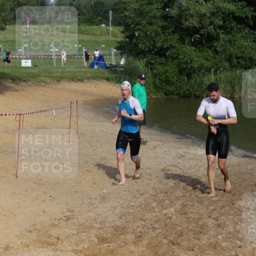 21.06.2026 - 29. Vierlanden-Triathlon Andreas Tolksdorf http://msf.ph/oto/9855468 21.06.2026 08:52:22 Schwimmen 33, 181 meine-sportfotos.de
