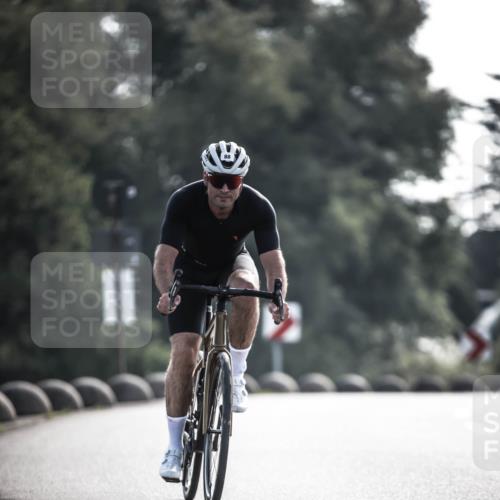 21.06.2026 - 29. Vierlanden-Triathlon H.Heesch http://msf.ph/oto/9855482 21.06.2026 08:53:32 Radfahren 88 meine-sportfotos.de