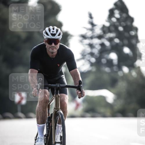 21.06.2026 - 29. Vierlanden-Triathlon H.Heesch http://msf.ph/oto/9855492 21.06.2026 08:53:33 Radfahren 88 meine-sportfotos.de