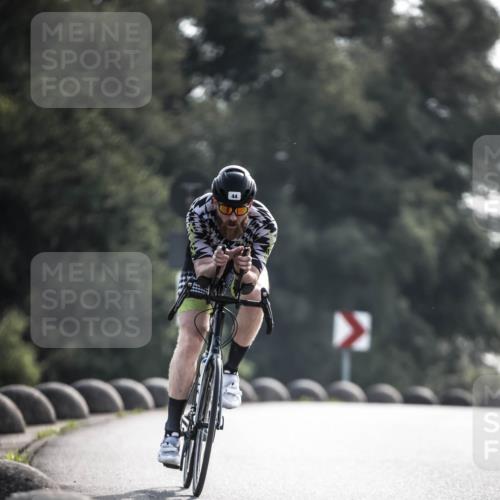 21.06.2026 - 29. Vierlanden-Triathlon H.Heesch http://msf.ph/oto/9855545 21.06.2026 08:54:12 Radfahren 44, 169 meine-sportfotos.de
