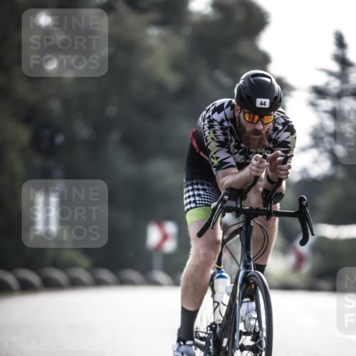 21.06.2026 - 29. Vierlanden-Triathlon H.Heesch http://msf.ph/oto/9855560 21.06.2026 08:54:13 Radfahren 44, 169 meine-sportfotos.de