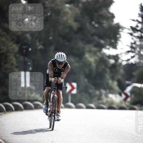 21.06.2026 - 29. Vierlanden-Triathlon H.Heesch http://msf.ph/oto/9855565 21.06.2026 08:54:16 Radfahren 44, 169 meine-sportfotos.de