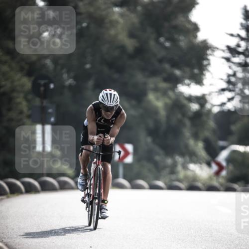 21.06.2026 - 29. Vierlanden-Triathlon H.Heesch http://msf.ph/oto/9855566 21.06.2026 08:54:16 Radfahren 44, 169 meine-sportfotos.de