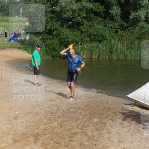 21.06.2026 - 29. Vierlanden-Triathlon Andreas Tolksdorf http://msf.ph/oto/9855574 21.06.2026 08:53:06 Schwimmen 200, 205 meine-sportfotos.de