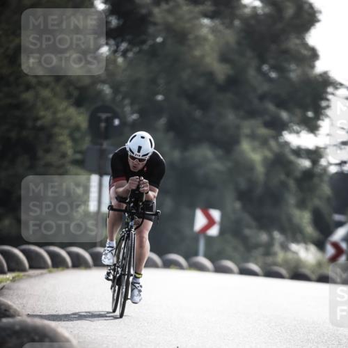 21.06.2026 - 29. Vierlanden-Triathlon H.Heesch http://msf.ph/oto/9855592 21.06.2026 08:54:25 Radfahren 173, 219 meine-sportfotos.de