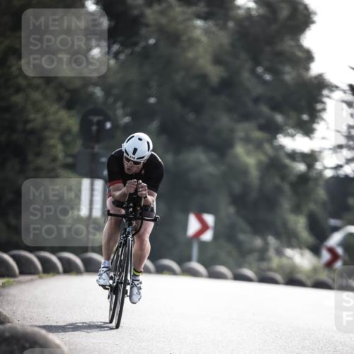 21.06.2026 - 29. Vierlanden-Triathlon H.Heesch http://msf.ph/oto/9855593 21.06.2026 08:54:25 Radfahren 173, 219 meine-sportfotos.de