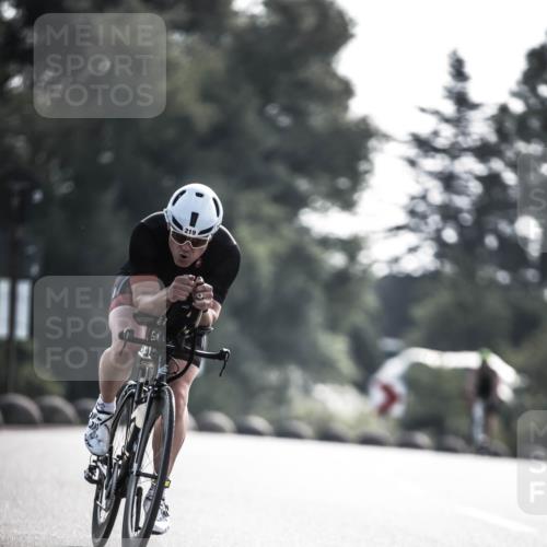 21.06.2026 - 29. Vierlanden-Triathlon H.Heesch http://msf.ph/oto/9855602 21.06.2026 08:54:26 Radfahren 173, 219 meine-sportfotos.de