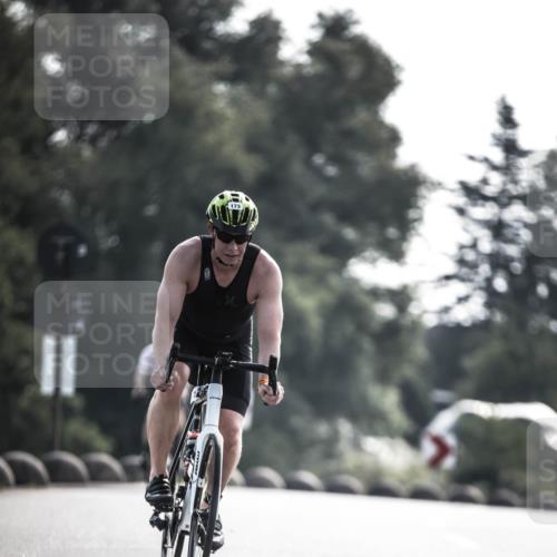 21.06.2026 - 29. Vierlanden-Triathlon H.Heesch http://msf.ph/oto/9855618 21.06.2026 08:54:32 Radfahren 18, 173 meine-sportfotos.de
