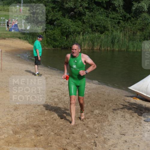 21.06.2026 - 29. Vierlanden-Triathlon Andreas Tolksdorf http://msf.ph/oto/9855655 21.06.2026 08:53:14 Schwimmen 200, 205 meine-sportfotos.de