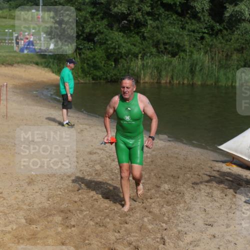 21.06.2026 - 29. Vierlanden-Triathlon Andreas Tolksdorf http://msf.ph/oto/9855658 21.06.2026 08:53:14 Schwimmen 200, 205 meine-sportfotos.de