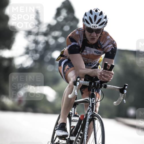 21.06.2026 - 29. Vierlanden-Triathlon H.Heesch http://msf.ph/oto/9855661 21.06.2026 08:54:41 Radfahren 147 meine-sportfotos.de