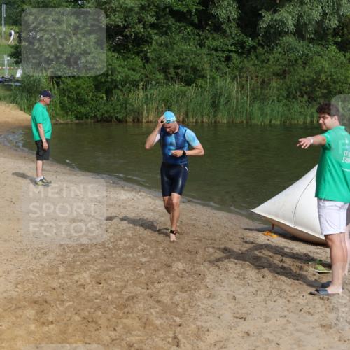21.06.2026 - 29. Vierlanden-Triathlon Andreas Tolksdorf http://msf.ph/oto/9855681 21.06.2026 08:53:28 Schwimmen 15, 70 meine-sportfotos.de