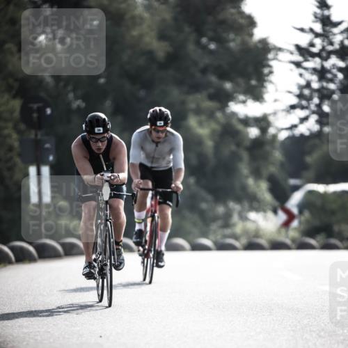 21.06.2026 - 29. Vierlanden-Triathlon H.Heesch http://msf.ph/oto/9855691 21.06.2026 08:55:00 Radfahren 34, 39 meine-sportfotos.de