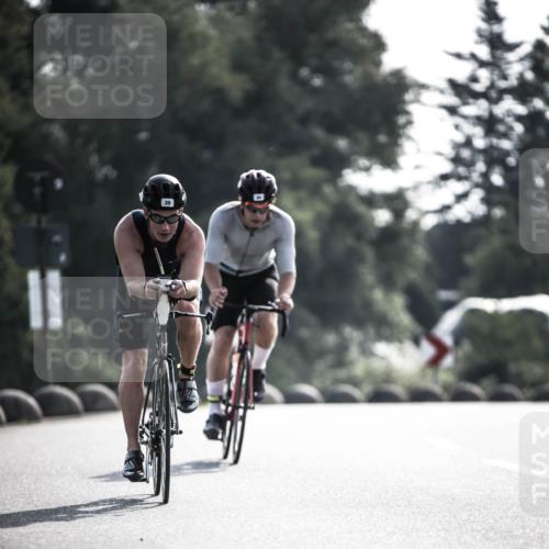 21.06.2026 - 29. Vierlanden-Triathlon H.Heesch http://msf.ph/oto/9855693 21.06.2026 08:55:00 Radfahren 34, 39 meine-sportfotos.de