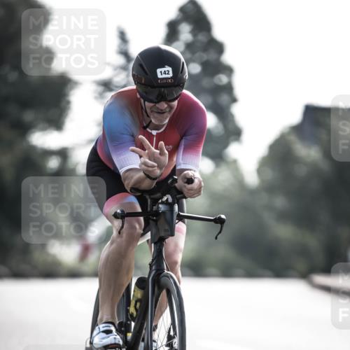 21.06.2026 - 29. Vierlanden-Triathlon H.Heesch http://msf.ph/oto/9855720 21.06.2026 08:55:12 Radfahren 142 meine-sportfotos.de