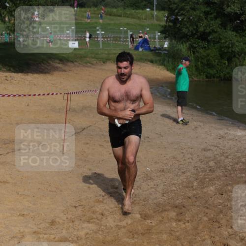21.06.2026 - 29. Vierlanden-Triathlon Andreas Tolksdorf http://msf.ph/oto/9855738 21.06.2026 08:53:37 Schwimmen 15, 124 meine-sportfotos.de