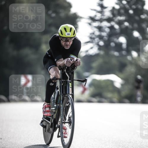 21.06.2026 - 29. Vierlanden-Triathlon H.Heesch http://msf.ph/oto/9855769 21.06.2026 08:55:43 Radfahren 159, 165 meine-sportfotos.de