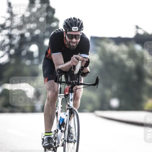 21.06.2026 - 29. Vierlanden-Triathlon H.Heesch http://msf.ph/oto/9855799 21.06.2026 08:55:49 Radfahren 69, 159 meine-sportfotos.de