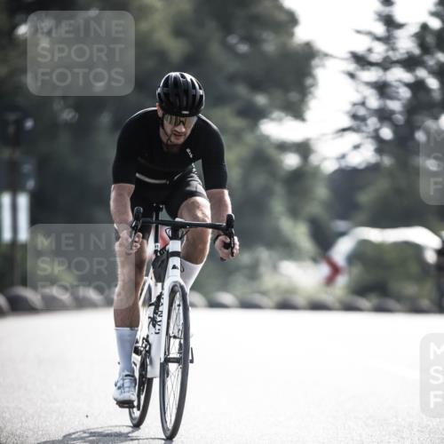 21.06.2026 - 29. Vierlanden-Triathlon H.Heesch http://msf.ph/oto/9855812 21.06.2026 08:55:56 Radfahren 69, 96 meine-sportfotos.de
