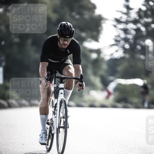 21.06.2026 - 29. Vierlanden-Triathlon H.Heesch http://msf.ph/oto/9855813 21.06.2026 08:55:57 Radfahren 69, 96 meine-sportfotos.de