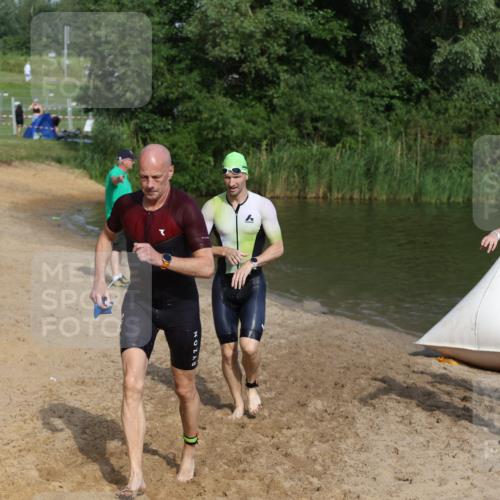21.06.2026 - 29. Vierlanden-Triathlon Andreas Tolksdorf http://msf.ph/oto/9855817 21.06.2026 08:53:52 Schwimmen 122, 126, 146, 176 meine-sportfotos.de