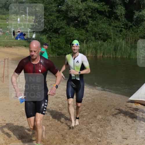 21.06.2026 - 29. Vierlanden-Triathlon Andreas Tolksdorf http://msf.ph/oto/9855853 21.06.2026 08:53:52 Schwimmen 122, 126, 146, 176 meine-sportfotos.de