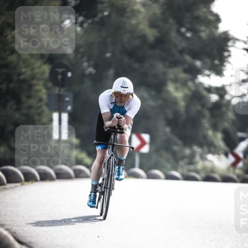 21.06.2026 - 29. Vierlanden-Triathlon H.Heesch http://msf.ph/oto/9855859 21.06.2026 08:56:18 Radfahren 141 meine-sportfotos.de